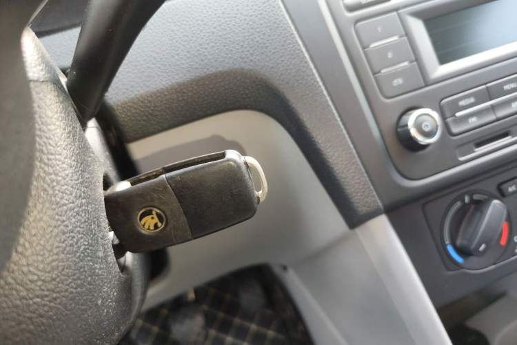 Used Skoda Rapid 2016 1.6L Manual Trend Edition
