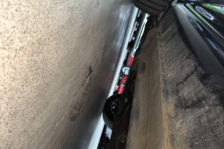 Used Geely Auto Diamond 2016 1.5L Manual Entry-Level Trim
