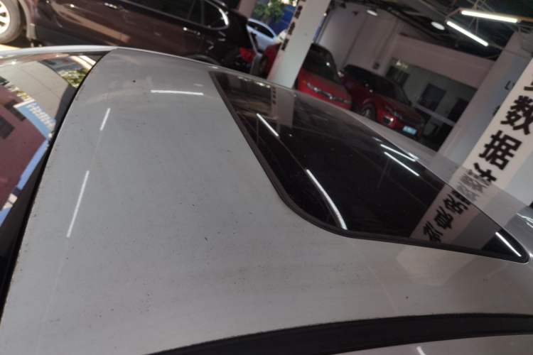 Used Geely Auto Emgrand GL 2018 1.8L Manual Elite Smart Connectivity Version
