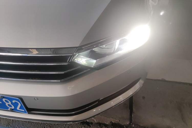 Used Volkswagen Magotan 2019 330TSI DSG Luxury Version China VI Standard
