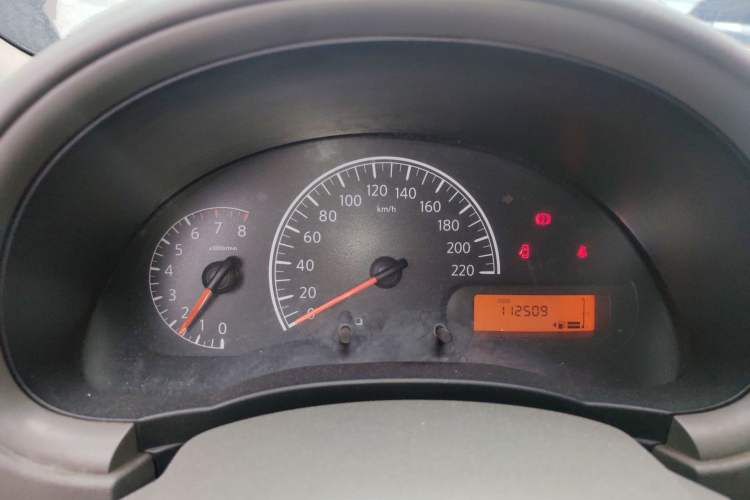 Used Nissan Sunny 2014 1.5XE Manual Comfort Edition
