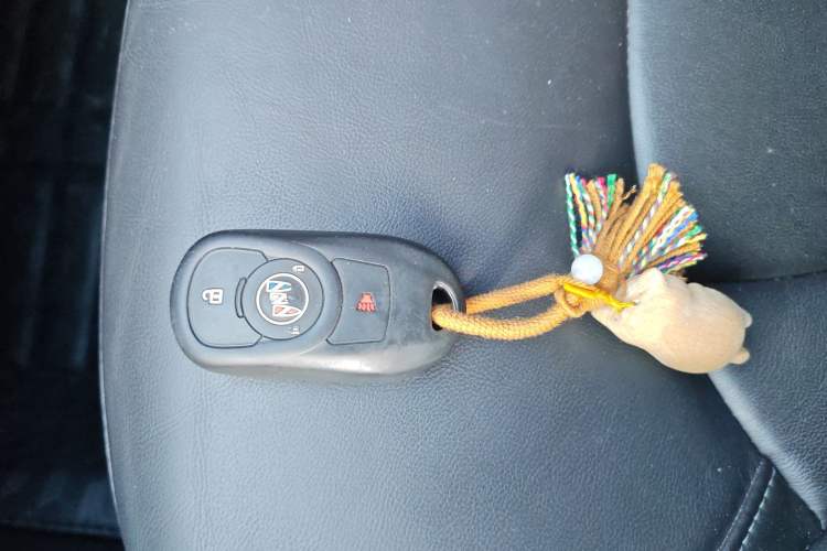 Used Buick Envision 2018 20T Two-Wheel-Drive Elite Model
