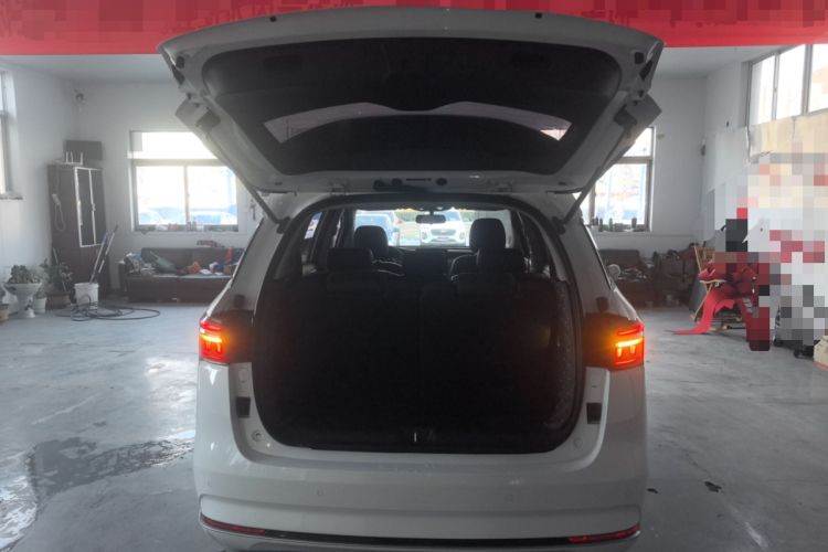 Used BYD Song MAX 2021 Upgraded Model 1.5T Manual Luxury 7-Seater
