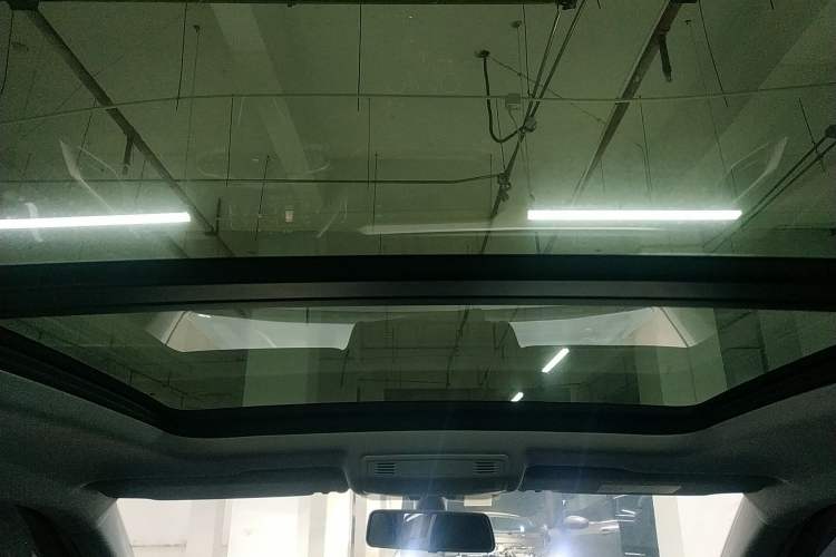 Used Volkswagen Tacqua 2021 280TSI DSG R-Line Smart Connectivity Version