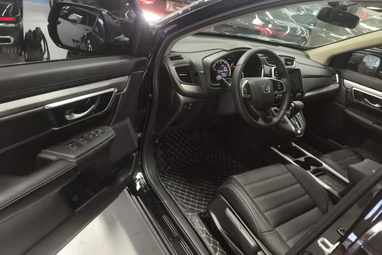 Used Honda CR-V 2021 240TURBO CVT 2WD Comfort Version
