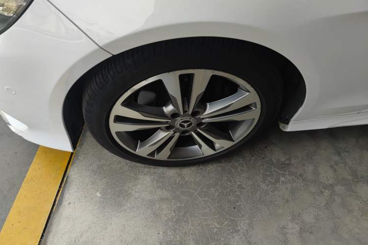 Used Mercedes-Benz E-Class 2015 E 260 L Sport Edition