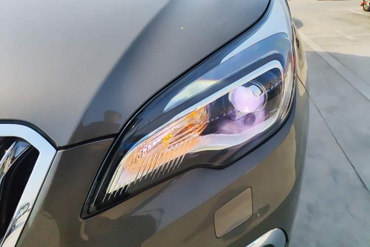 Used Buick Envision 2014 28T Four-Wheel Drive Elite Model