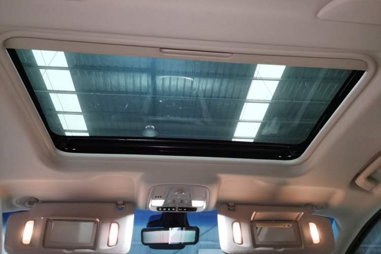 Used Buick GL8 2023 ES Lu Zun Luxury Model
