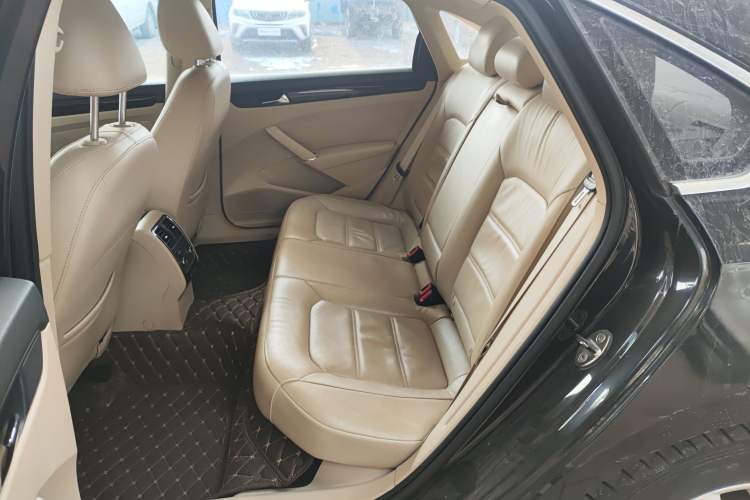 Used Volkswagen Passat 2014 1.8TSI DSG Prestige Edition