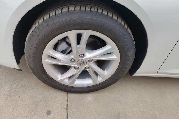 Used Buick Regal 2024 25T Deluxe Edition
