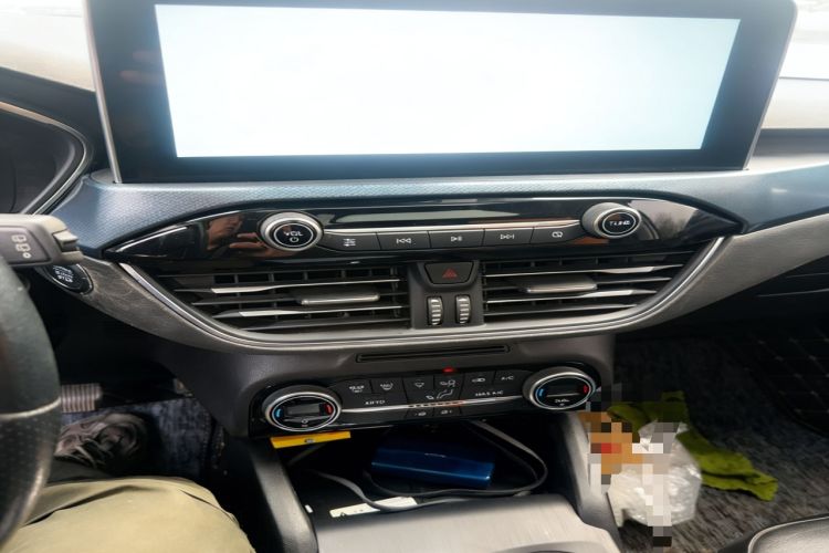 Used Ford Focus Active 2020 EcoBoost 180 Automatic Titanium Edition
