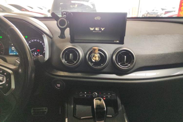 Used Wey VV5 2017 2.0T Ultra-Luxury Version
