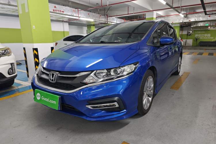 Used Honda Jade 2017 1.8L automatic Comfort version 5 seats
