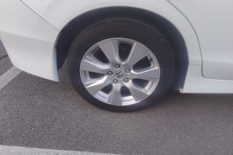 Used Honda Jade 2016 1.8L Automatic Comfort Elite Version 5 Seats
