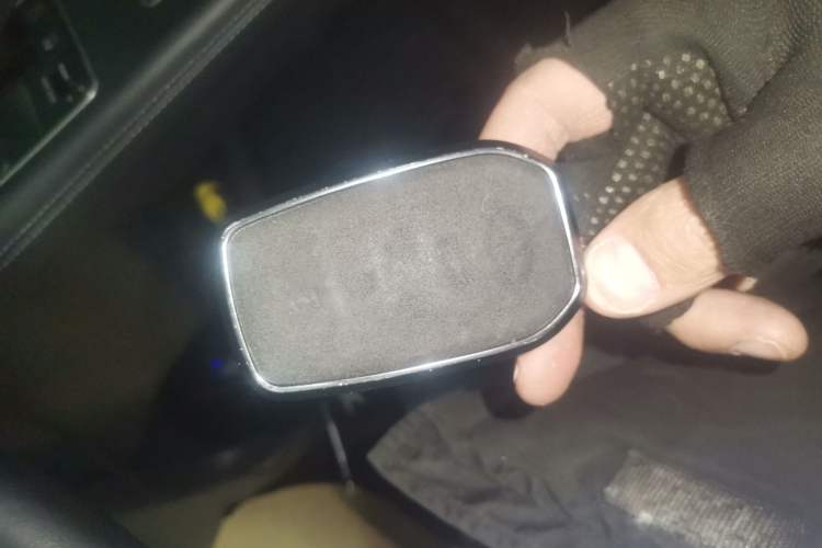 Used Toyota Sienna 2024 2.5L Hybrid Luxury Edition