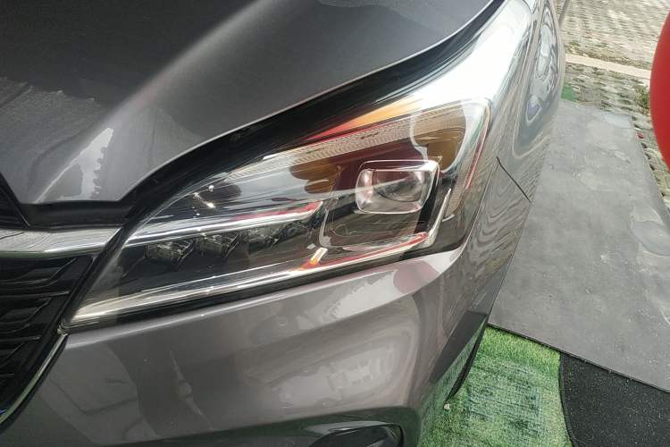 Used Buick Envision 2020 20T Two-Wheel Drive Elite Version
