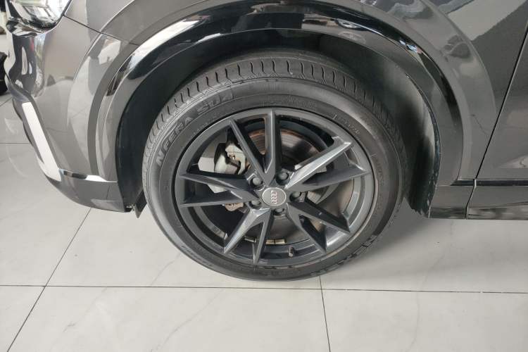 Used Audi Q2L 2018 35 TFSI Launch Exclusive Edition China VI