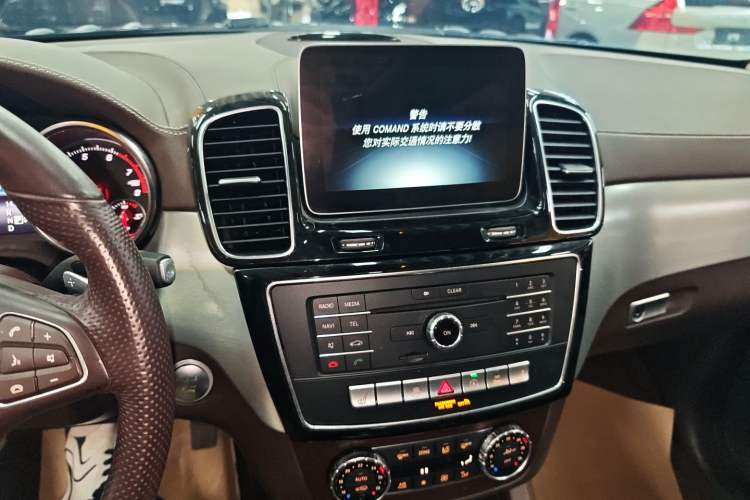 Used Mercedes-Benz GLS 2018 Facelift GLS 320 4MATIC
