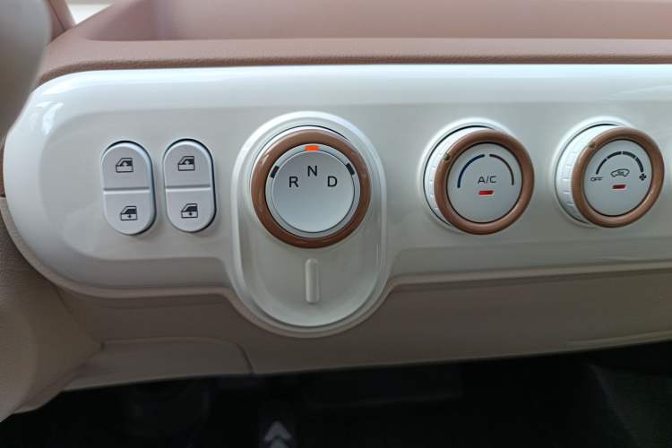 Used Bestune Pony 2025 222km Lightning Horse
