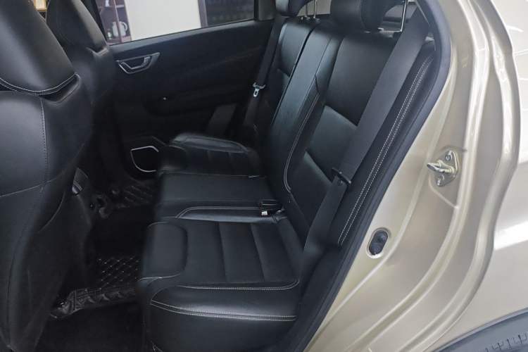 Used Geely Auto Vision X3 2017 1.5L Automatic Prestige Model
