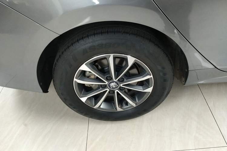 Used BYD Qin PLUS 2024 HONOR Edition DM-i 55KM Leading Model
