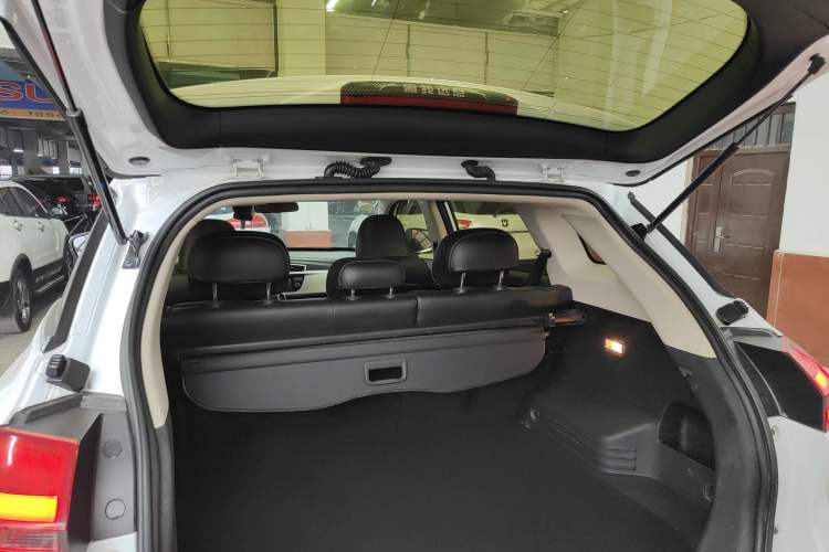 Used Geely Auto Emgrand X7 Sport 2016 1.8TD Automatic Smart Connectivity Version
