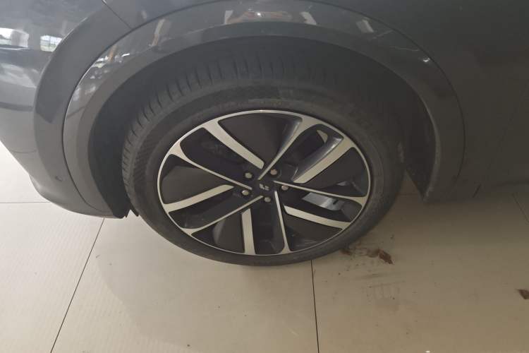 Used Li Auto L7 2023 Pro Model
