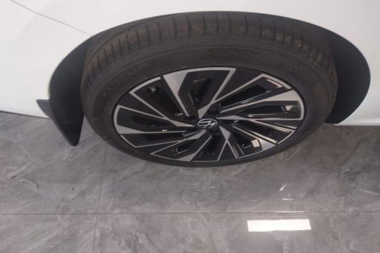 Used Volkswagen Sagitar 
