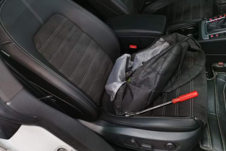 Used Volkswagen FAW-Volkswagen CC 2016 1.8TSI Luxury Model
