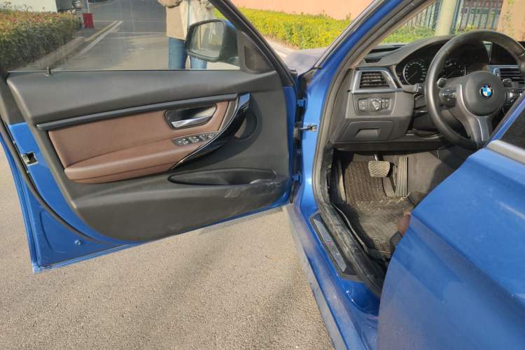 Used BMW 3 Series 2019 320Li M Luxury Package
