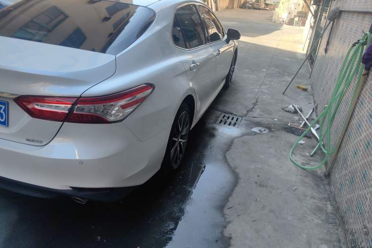 Used Toyota Camry 2021 2.5G Luxury Edition
