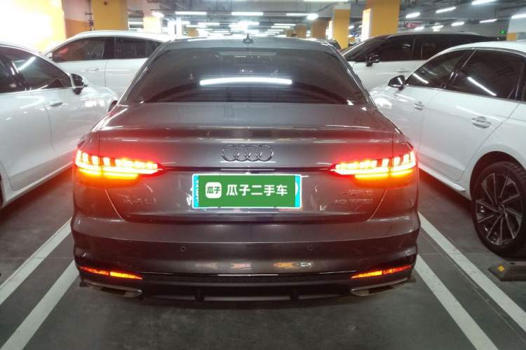 Used Audi A4L 2022 40 TFSI Luxury Dynamic Model
