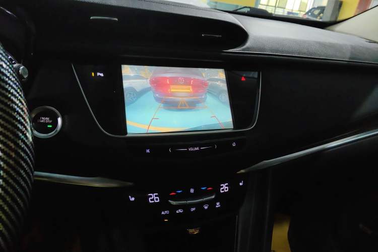 Used Cadillac XT5 2018 25T Luxury Model
