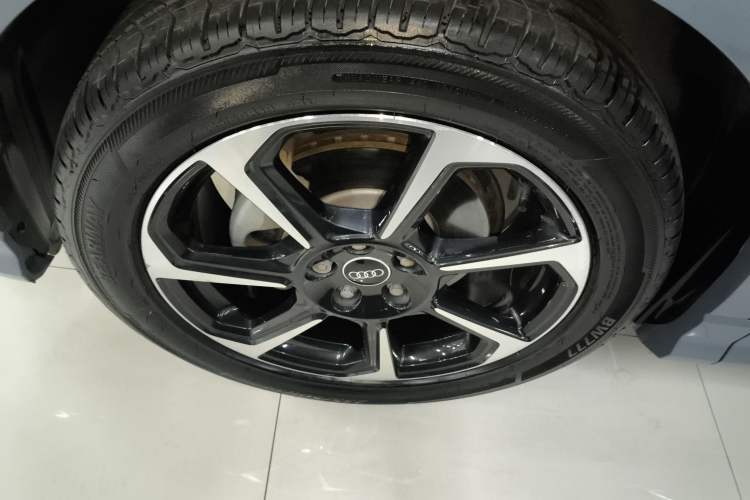 Used Audi Q3 2022 40 TFSI RS Package Performance Model
