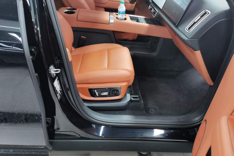 Used Li Auto L9 2024 Ultra Model
