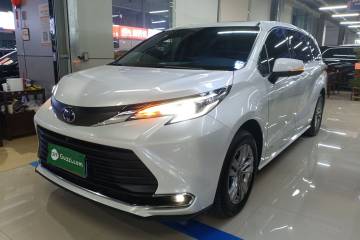 Used Toyota Sienna 2023 2.5L Hybrid Comfort Edition