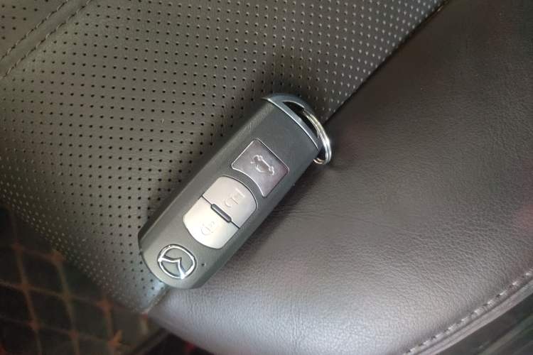 Used Mazda Atenza 2020 2.5L Sky Blue Prestige Edition
