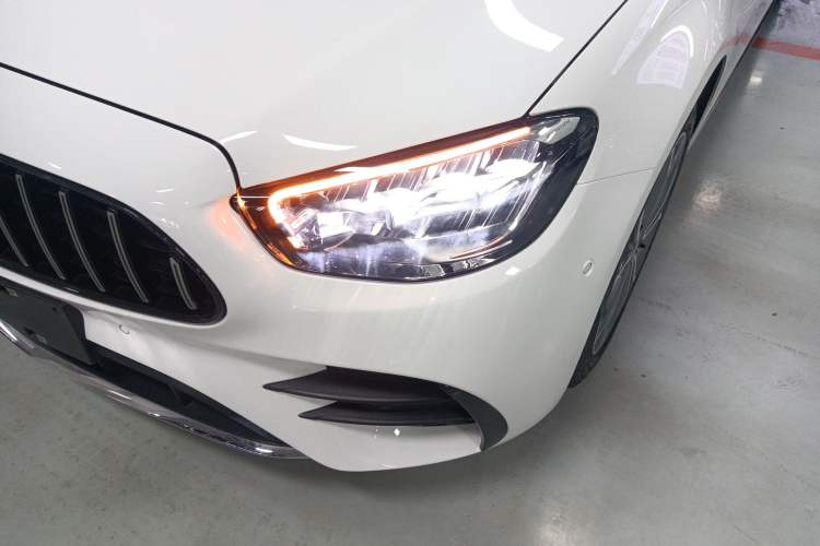 Used Mercedes-Benz E-Class 2021 Restyled E 300 L Sporty and Stylish Edition