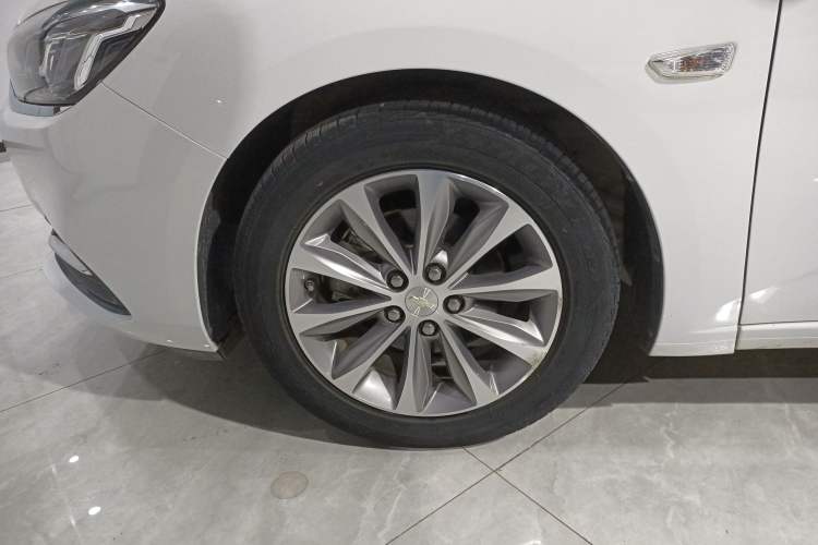 Used Chevrolet Monza 2020 320 Automatic Enjoyment Edition