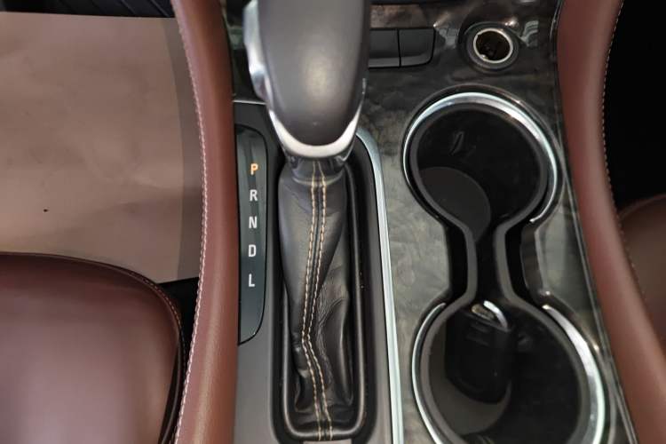 Used Buick Envision 2014 28T Four-Wheel Drive Elite Model
