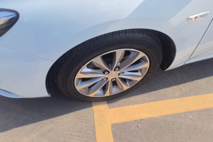 Used Chevrolet Monza 2022 320 Automatic Enjoyment Sunroof Version
