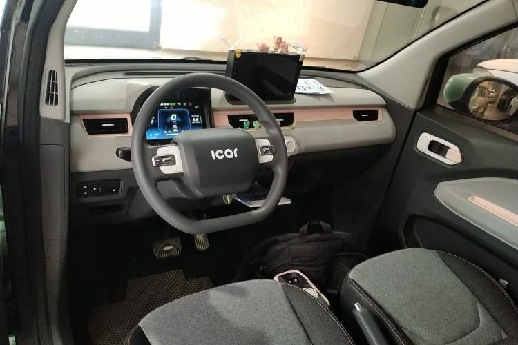 Used Chery QQ Ice Cream 2022 120km Conical Shape Lithium Iron Phosphate