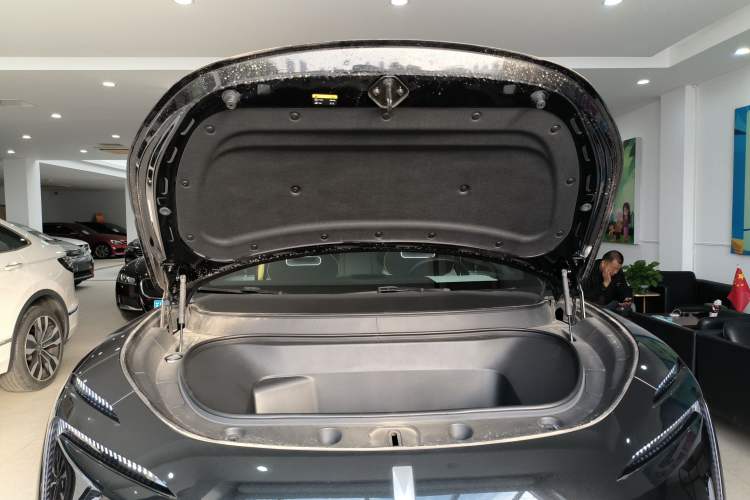 Used  11 2023 Harmony 116° Four-Wheel Drive Version
