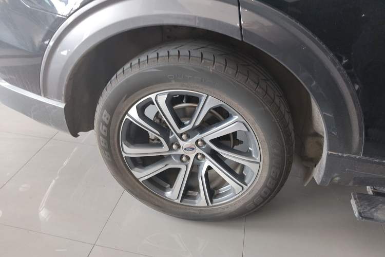 Used Ford Explorer 2023 EcoBoost 285 4x4 Trend Plus Edition 6 Seats