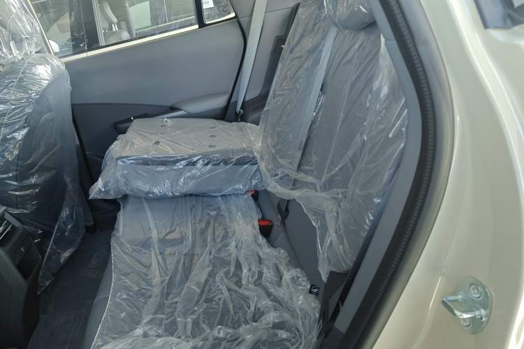 Used Dongfeng NAMMI 06 2025 401 Air