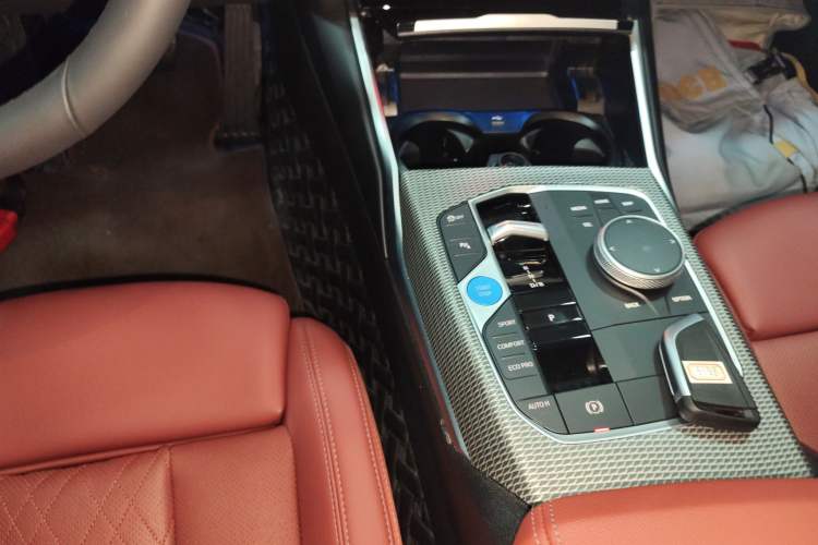 Used BMW i3 2024 eDrive 35 L
