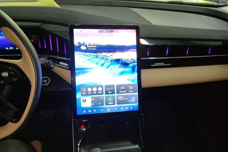 Used Geely Auto FX11 2023 1.5TD DCT Prestige Edition
