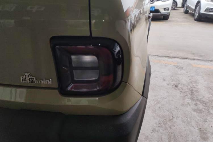 Used  Panda 2025 210km Panda Rider
