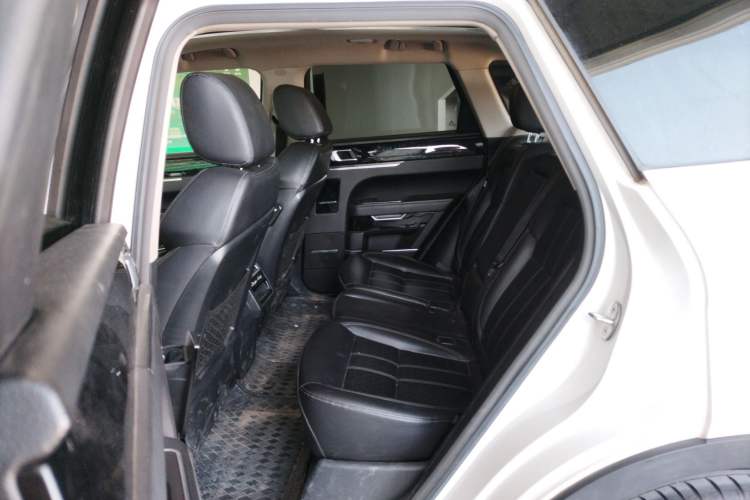 Used Zotye T700 2017 1.8T Dual-Clutch Luxury Model
