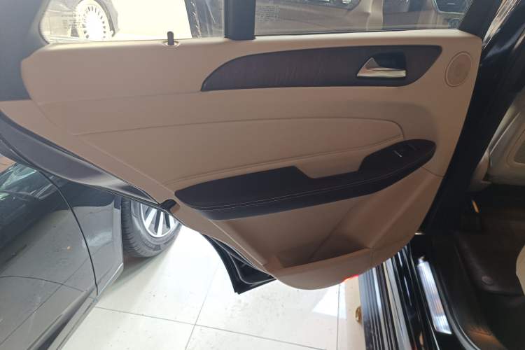 Used Mercedes-Benz GLE 2017 GLE 320 4MATIC Dynamic Model
